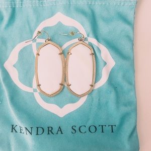 Kendra Scott Danielle Gold Drop Earrings in White
